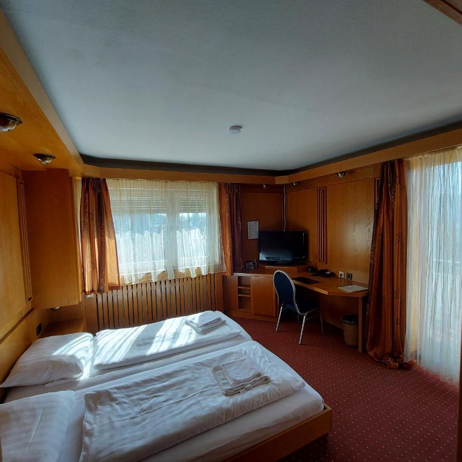 Hotel Tijda Stuttgart Ngoại thất bức ảnh