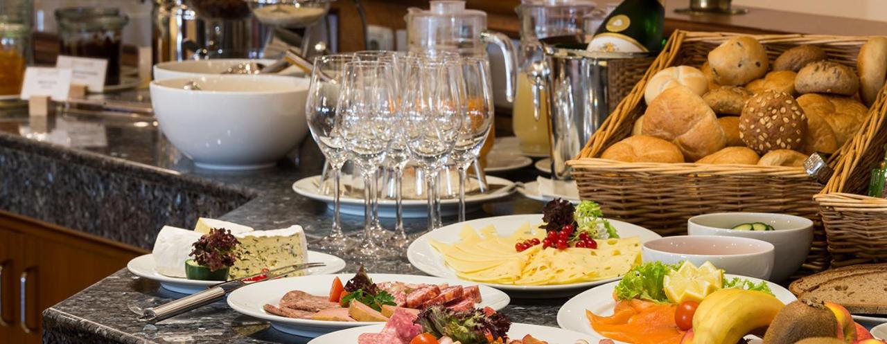 Hotel Tijda Stuttgart Ngoại thất bức ảnh
