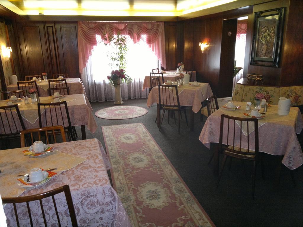 Hotel Tijda Stuttgart Ngoại thất bức ảnh